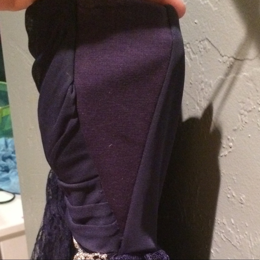 Homecoming Dress- Size 5 - Picture 4 of 6
